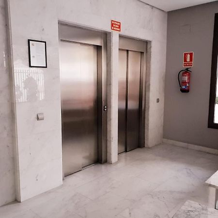 Apartment Close To Airport, Ifema مدريد المظهر الخارجي الصورة