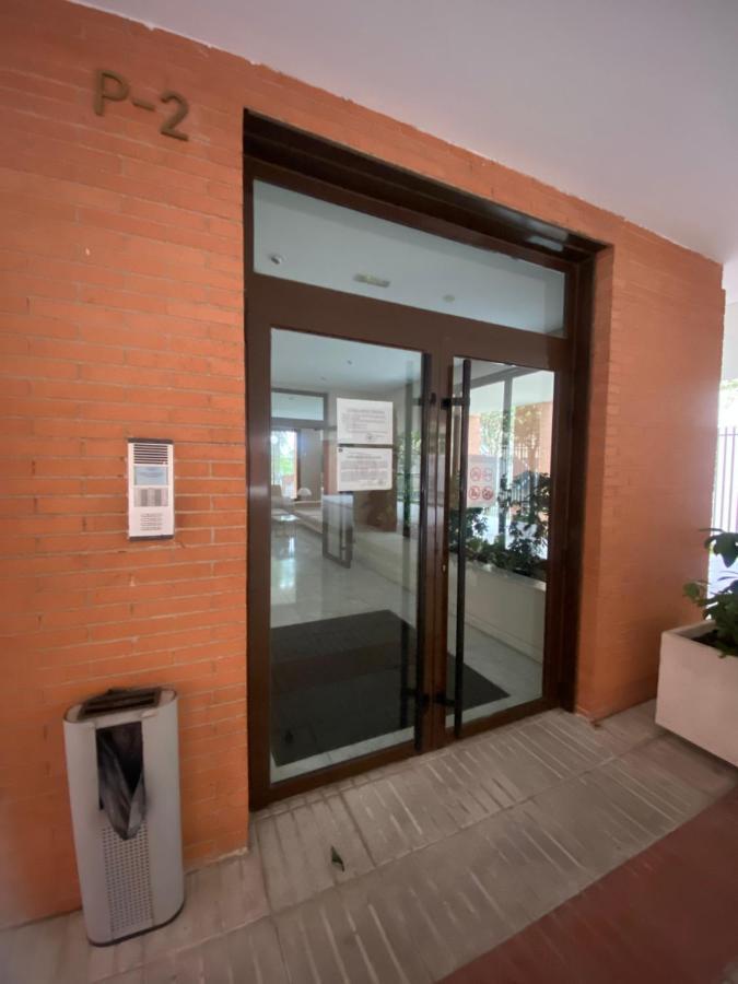 Apartment Close To Airport, Ifema مدريد المظهر الخارجي الصورة